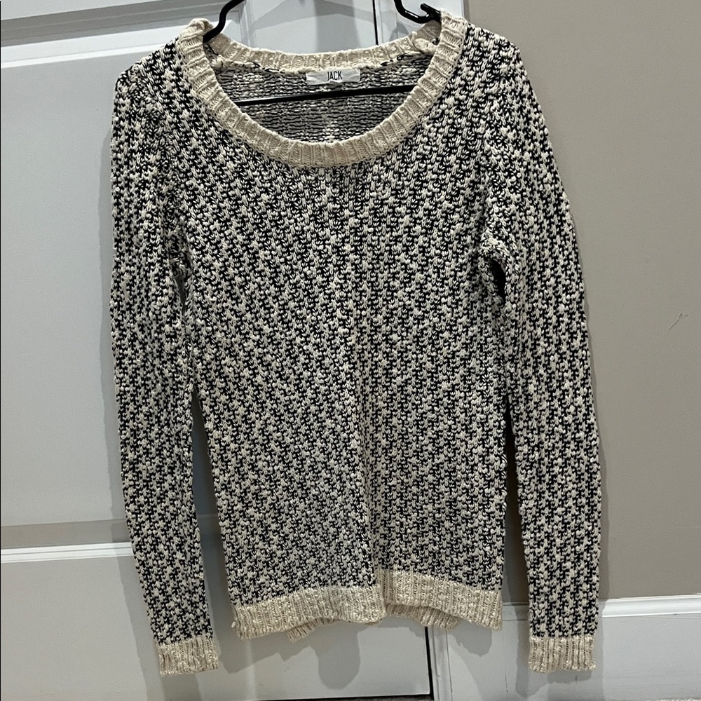 Chic Black and Cream Knit Sweater